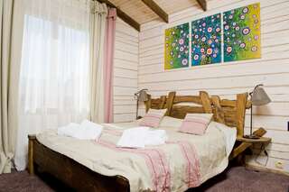 Отель TAOR Karpaty Resort & Spa Сходница Коттедж с 2 спальнями-1